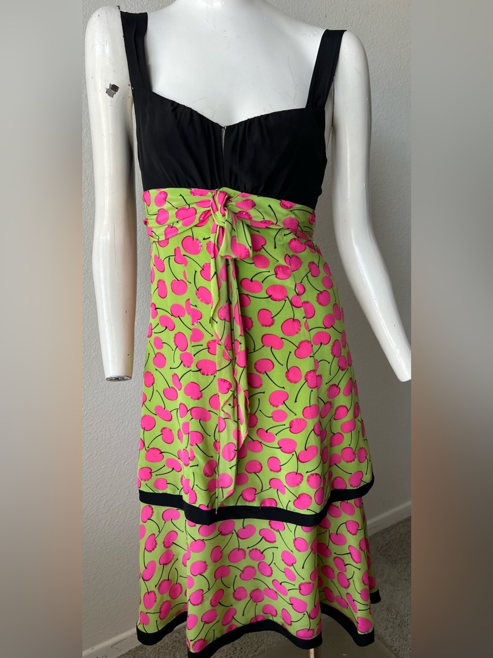 R2 Vintage Nanette Lepore Y2K Cherry print tiered dress Made USA Size  2